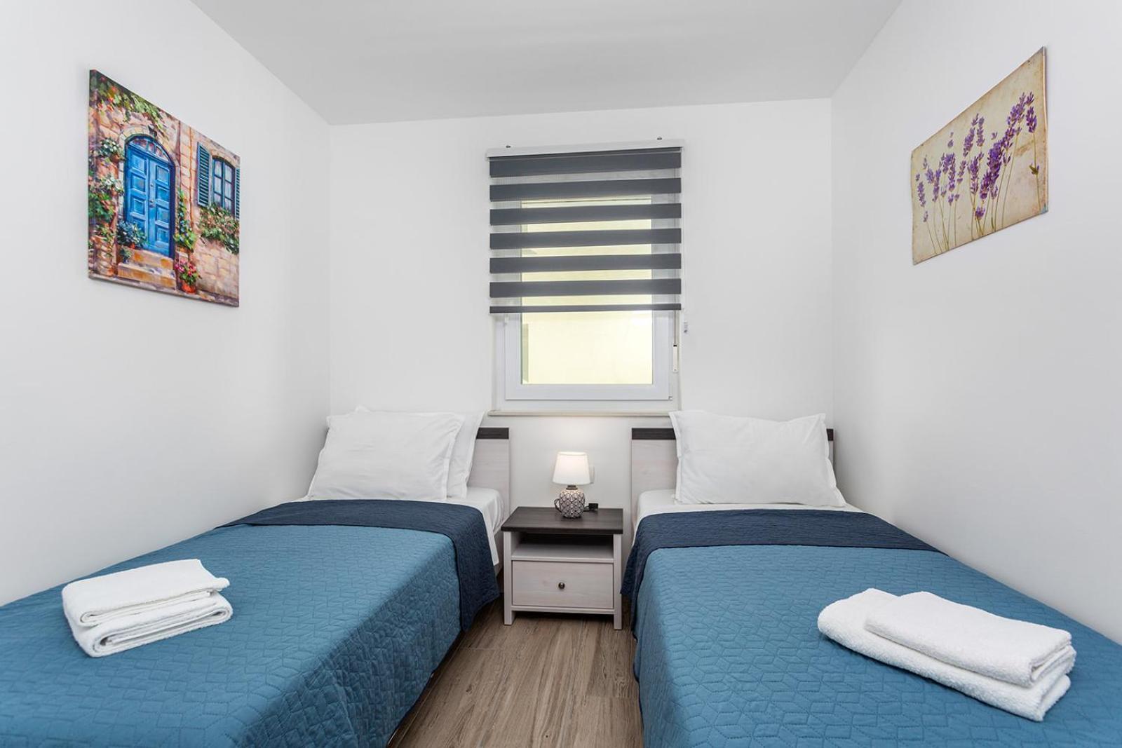 Kvarner Bay - Apartments 2 & 4 Риека Экстерьер фото